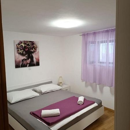 Apartment Dujas Σπλιτ Εξωτερικό φωτογραφία